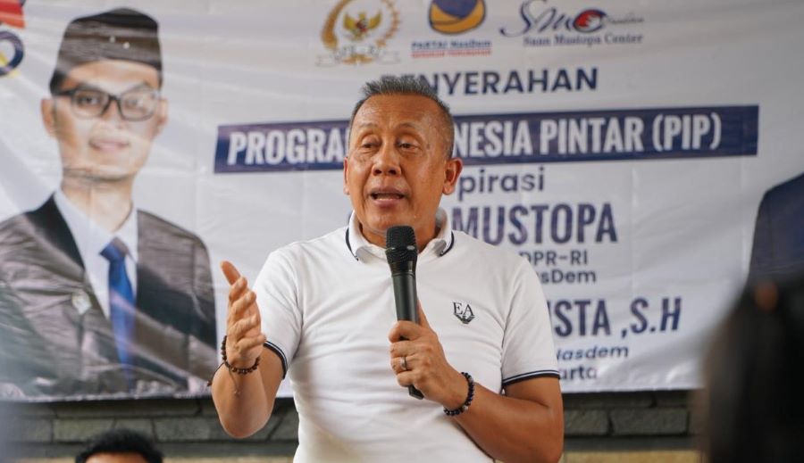 Salurkan PIP di Purwakarta, Wujud Komitmen Saan pada Kemajuan Pendidikan